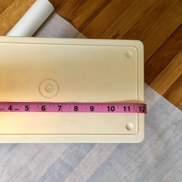 SOLD Vintage Closet Plastic Storage Boxes Set - Picture 4 of 8